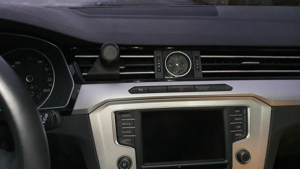 RS-Mount, fahrzeugspezifischer Handyhalter passend für VW Passat B8 ab Baujahr 2014, VW Arteon Baujahr 2017-2020, Made in Germany